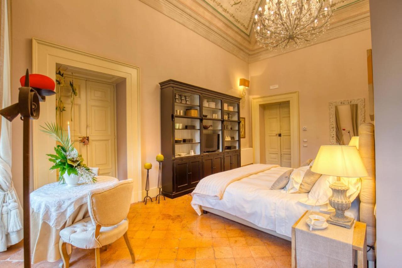Corte Rossetti Le Dimore Luxury B&B Vasto Luaran gambar