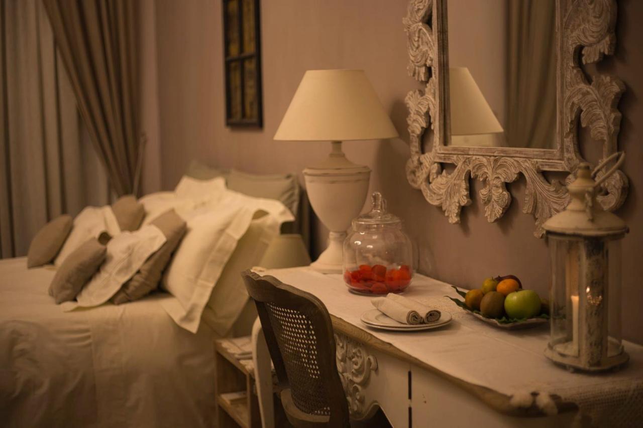 Corte Rossetti Le Dimore Luxury B&B Vasto Luaran gambar