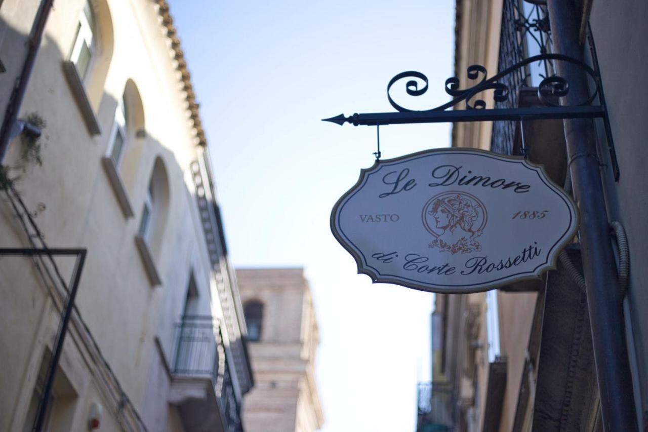 Corte Rossetti Le Dimore Luxury B&B Vasto Luaran gambar